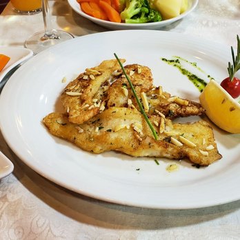 Restaurante Clipper - Filet of sole, Algarve style - Seafood Near Me - Armação de Pêra, 08 Restaurante Clipper - Filet of sole, Algarve style - Seafood Near Me - Armação de Pêra, 08