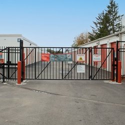 Public Storage