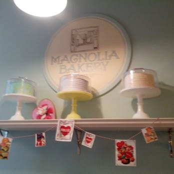 Magnolia Bakery - Wall decaration - Bakeries Near Me - Chicago, Illinois Magnolia Bakery - Wall decaration - Bakeries Near Me - Chicago, Illinois