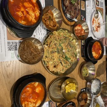 Its Tofu - 4. Beef Tofu Soup 13. BBQ Beef Short Ribs - Korean Near Me - Irvine, California