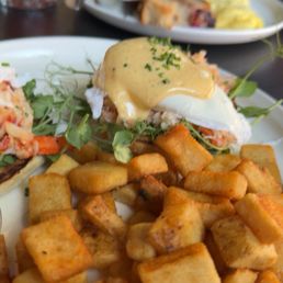 Lobster Benedict