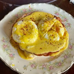 Eggs Benedict