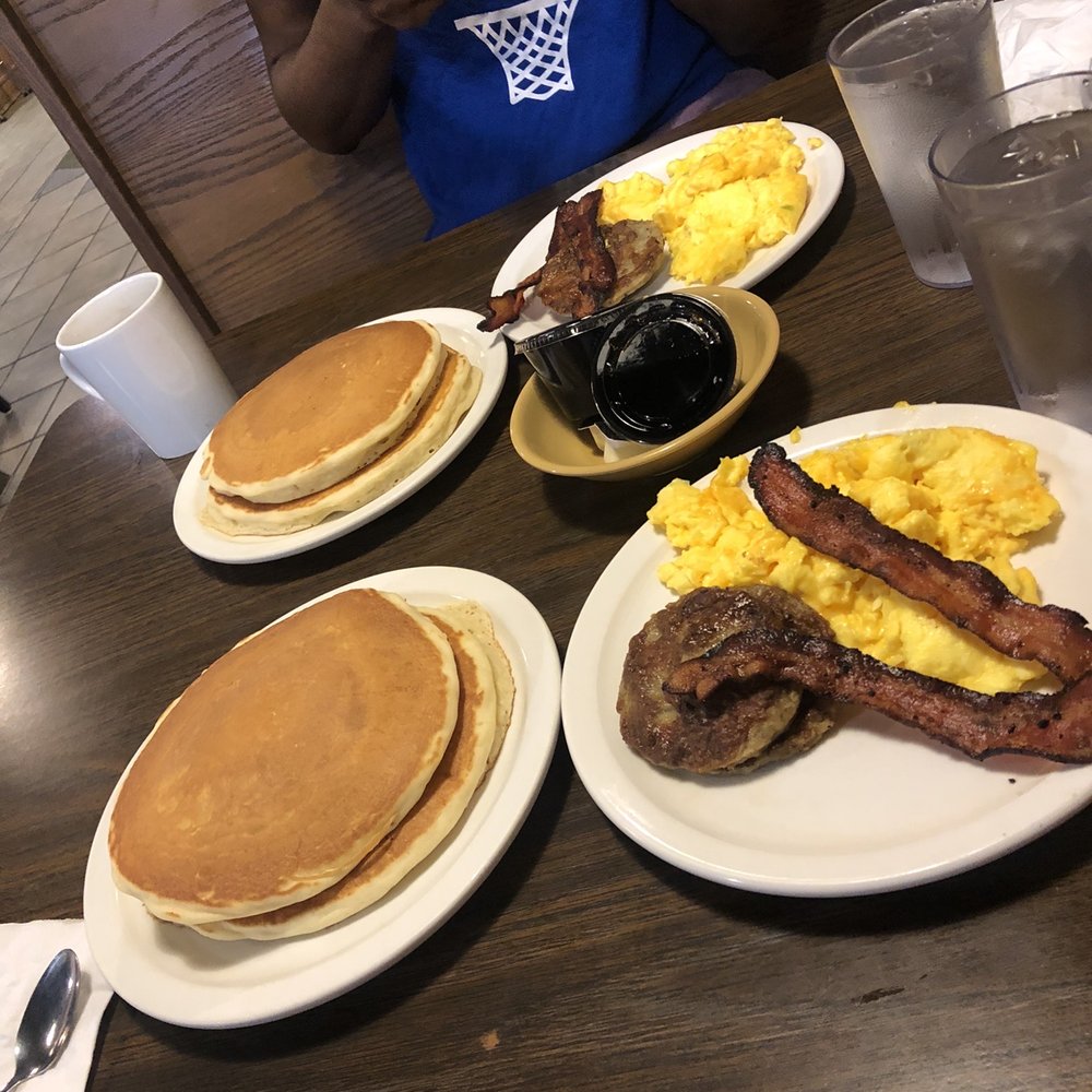 Wolfgang's Restaurant - J.b . Combo - Breakfast & Brunch Near Me - Grand Rapids, Michigan Wolfgang's Restaurant - J.b . Combo - Breakfast & Brunch Near Me - Grand Rapids, Michigan