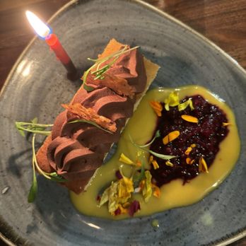 Harvest Beat - Cardamom spiced cake - Vegetarian Near Me - Seattle, Washington Harvest Beat - Cardamom spiced cake - Vegetarian Near Me - Seattle, Washington