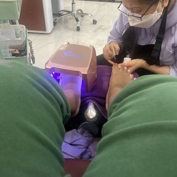 USA Nails and Spa - Terry giving me and Deluxe Gel Pedicure. - Nail Salons Near Me - Oxnard, California USA Nails and Spa - Terry giving me and Deluxe Gel Pedicure. - Nail Salons Near Me - Oxnard, California