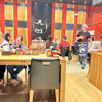 Ramen Nagi - Seating - Ramen Near Me - Arcadia, California