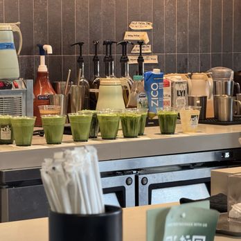 Rok - love the matcha lineup lol - Coffee & Tea Near Me - Los Angeles, California Rok - love the matcha lineup lol - Coffee & Tea Near Me - Los Angeles, California