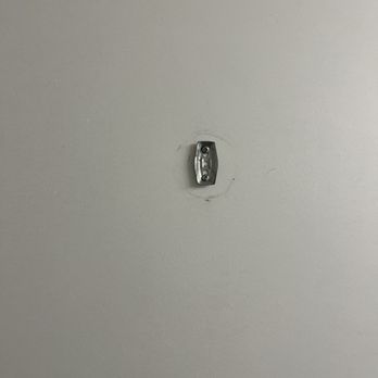 Hampton Inn White Plains/Tarrytown - They had a hook connector, but no hook. That should be an easy fix. - Hotels Near Me - Elmsford, New York Hampton Inn White Plains/Tarrytown - They had a hook connector, but no hook. That should be an easy fix. - Hotels Near Me - Elmsford, New York