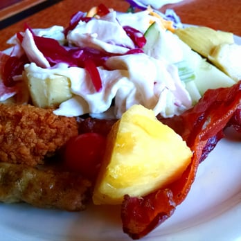 Sizzler - Plate of Food From Buffet Bar. - Seafood Near Me - Banning, California