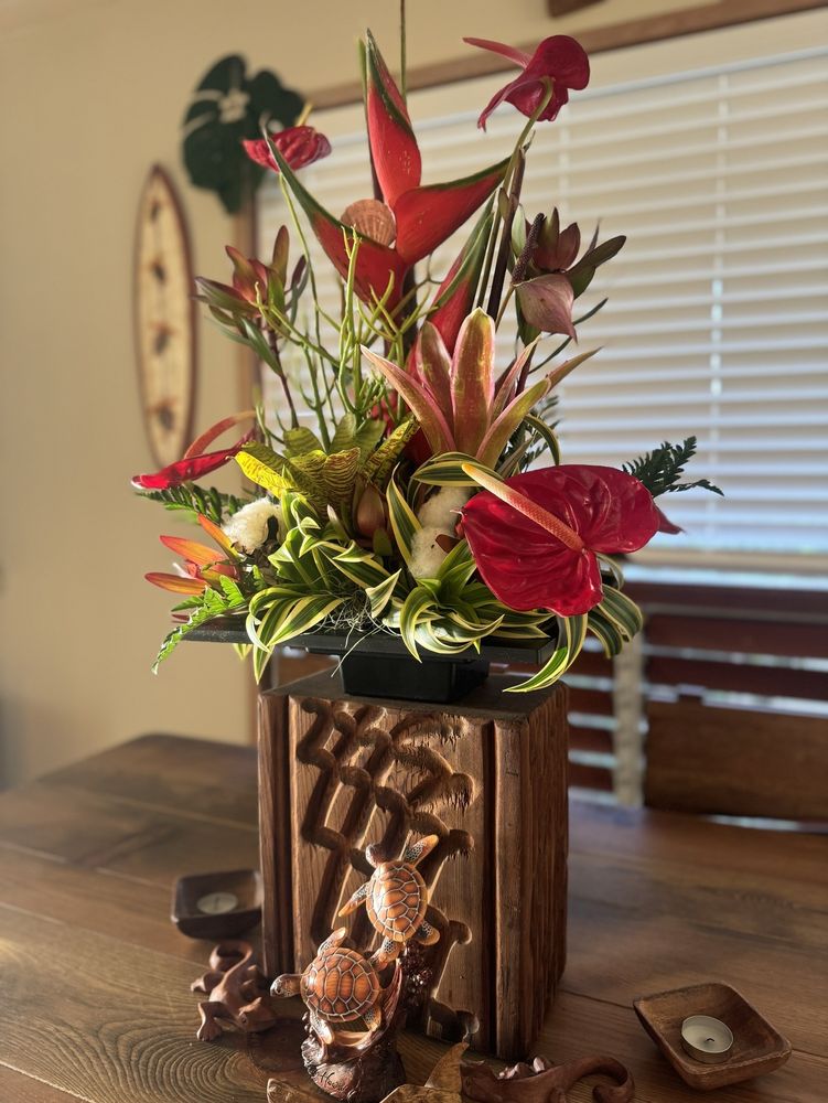 ISLAND ORCHARD FLORIST Updated September 2024 27 Photos & 49 Reviews 756082 Alii Dr