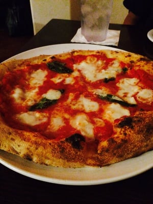Cavalli Pizza Napoletana by null