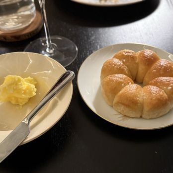 Sun Moon Studio - Bread service - Seafood Near Me - Oakland, California