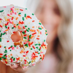 Bakers Dozen - Raised with sprinkles