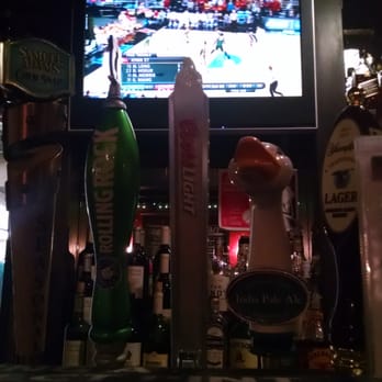 Bill's Olde Tavern - March Madness - Bars Near Me - Hamilton, New Jersey