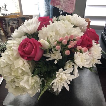HK Flowers - Florists Near Me - Winnetka, California HK Flowers - Florists Near Me - Winnetka, California