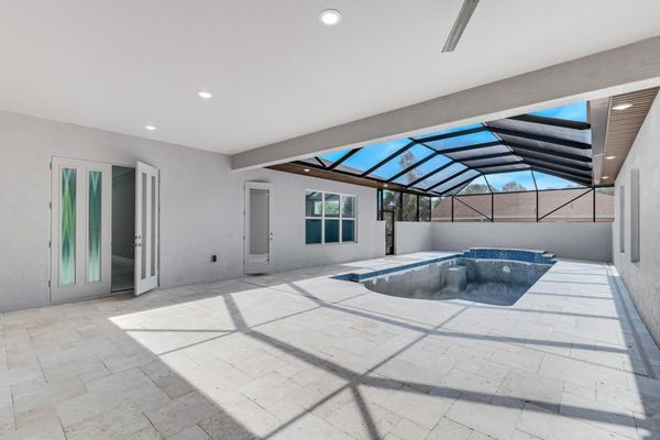 Raszl Inc. Custom Pools and Spas