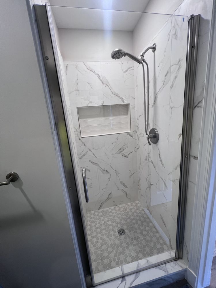 Slide of Garmo Contractor