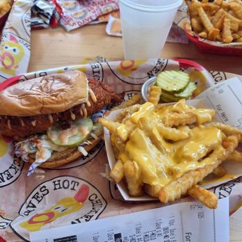 Dave's Hot Chicken - 1slider meal w/ cheese fries - Chicken Shop Near Me - Goodyear, Arizona