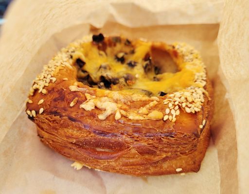 Neighbor Bakehouse by null