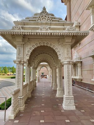 BAPS Swaminarayan Akshardham by null