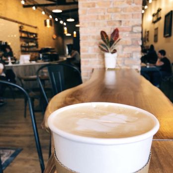 Aroma Coffee & Wine - Aroma Latte - Cafes Near Me - Crystal Lake, Illinois