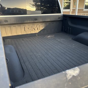 Folsom Buick GMC - Dirty filthy bed - Car Dealers Near Me - Folsom, California Folsom Buick GMC - Dirty filthy bed - Car Dealers Near Me - Folsom, California