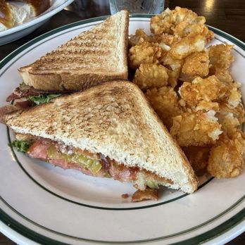The Mason Jar - BLT - why did they put pickles in a BLT) - Breakfast & Brunch Near Me - Chesapeake, Virginia The Mason Jar - BLT - why did they put pickles in a BLT) - Breakfast & Brunch Near Me - Chesapeake, Virginia