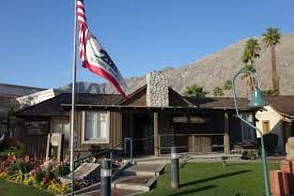 Cornelia White House by null