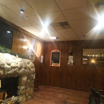 McGuinness Irish Pub - Cozy and warm - Irish Pub Near Me - Appleton, Wisconsin