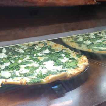 Landini's Pizzeria - Pizza Near Me - San Diego, California