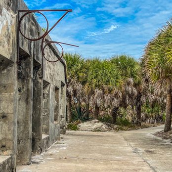 The Pelican - Fort Dad Ruins on the Island - Boat Charters Near Me - St. Petersburg, Florida The Pelican - Fort Dad Ruins on the Island - Boat Charters Near Me - St. Petersburg, Florida