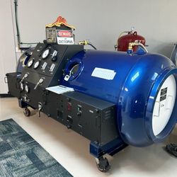 Patriot Hyperbarics and IV Infusion Therapy - Hyperbaric chamber at Patriot Hyperbarics.