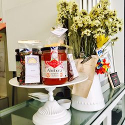 Amarelo Torrada - Cash counter with taste