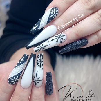 Kim Nails And Spa - Christmas nails - Nail Salons Near Me - Albuquerque, New Mexico
