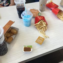 McDonald's - A scrumptious meal ft. Stella and Noah