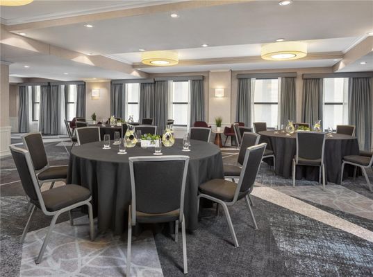 Hyatt Centric Downtown Minneapolis by null