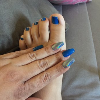 Diamond 3D Nails - Thanks guys love my full set with holo powder the blue is gorgeous - Nail Salons Near Me - Azusa, California