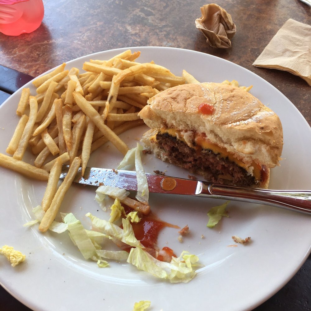Brick Restaurant - Cheeseburger and fries - New American Near Me - Jacksonville, Florida
