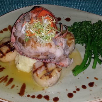 Tidepools - Special of the day - Red wine poached lobster tail, scallops, lavender goat cheese mashed potatoes & broccolini. Just so-so - Hawaiian Near Me - Poipu, Hawaii