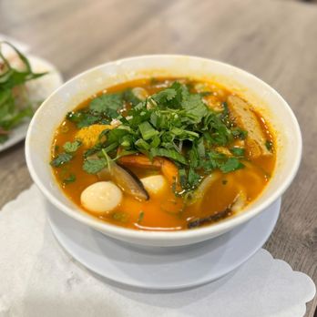 Ghien Bun Bo - Bánh Canh Tôm Cua (crab & shrimp udon noodle soup) - perfect seasoning - fish cake, crab meat, shrimps, quail eggs, shitake mushroom - Noodles Near Me - Westminster, California Ghien Bun Bo - Bánh Canh Tôm Cua (crab & shrimp udon noodle soup) - perfect seasoning - fish cake, crab meat, shrimps, quail eggs, shitake mushroom - Noodles Near Me - Westminster, California