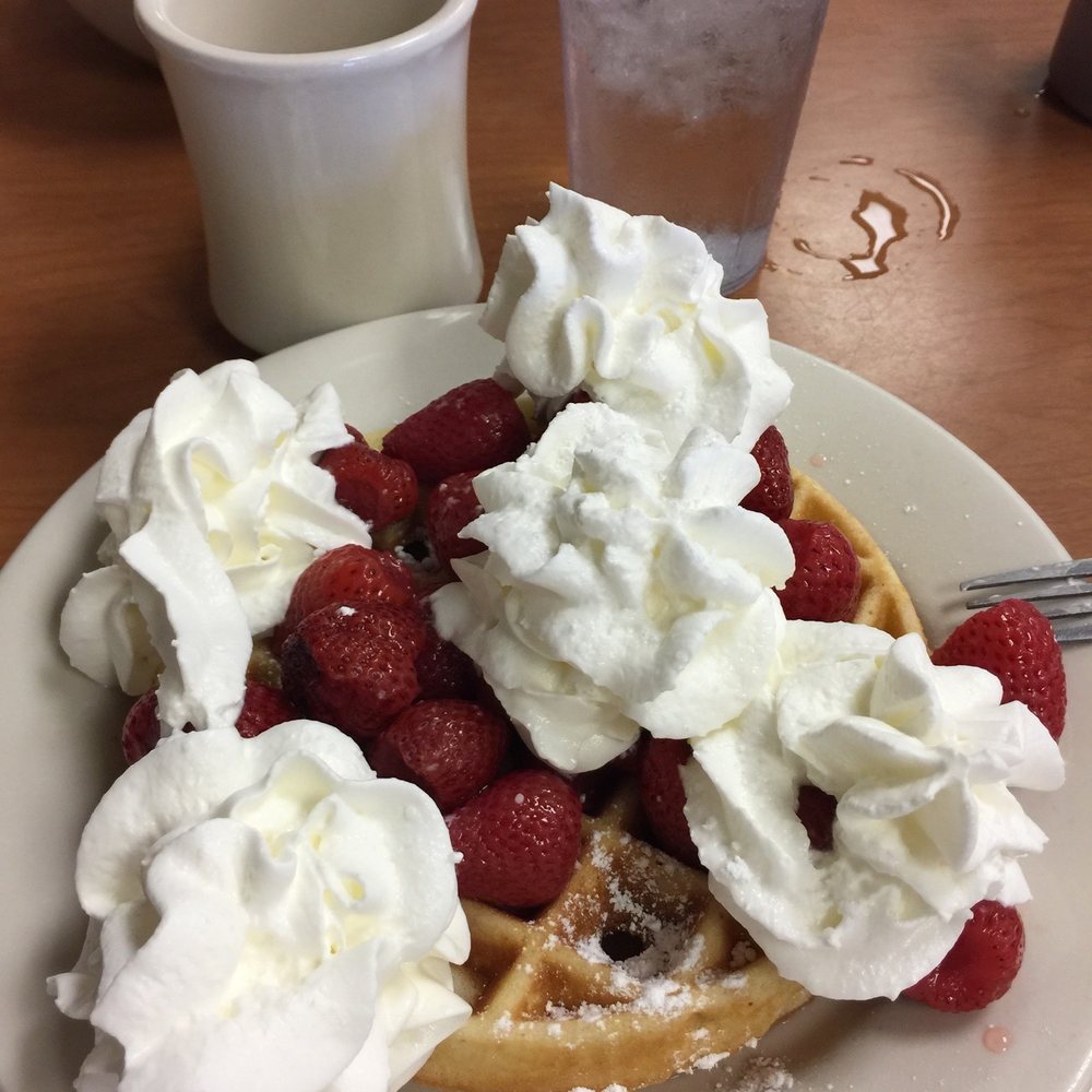 strawberries and whipped cream strawberries and whipped cream