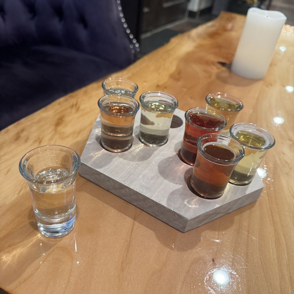 Tasting flight. Tasting flight.