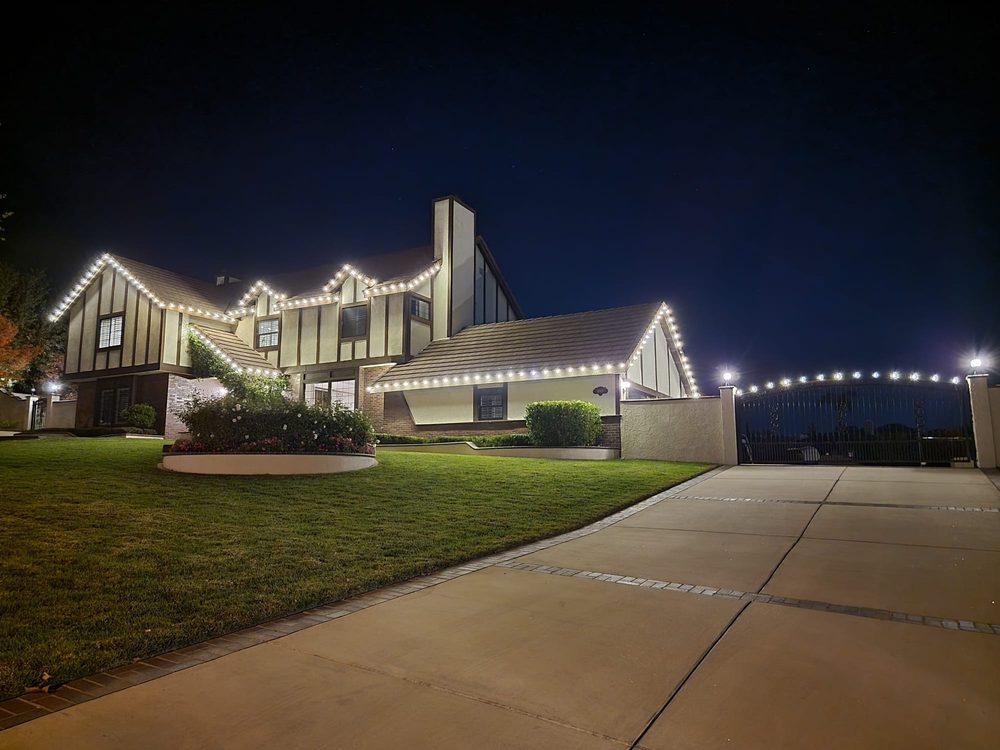 Classic Rancho Cucamonga Christmas lights Yelp
