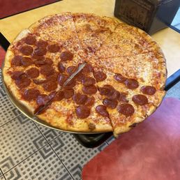 18" Pizza