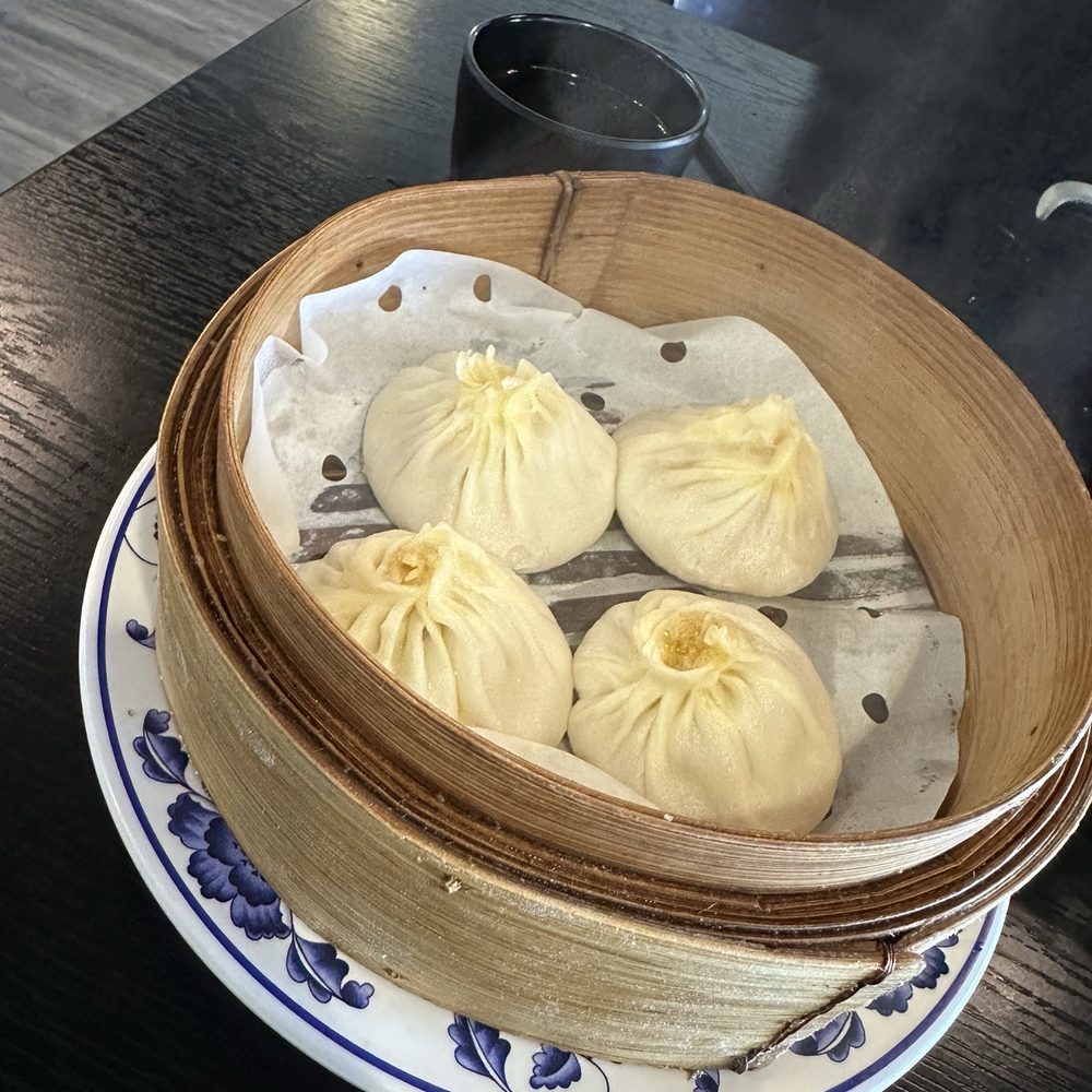 Dumpling Zone - Crab and pork xiao long bao - Dim Sum Near Me - San Francisco, California Dumpling Zone - Crab and pork xiao long bao - Dim Sum Near Me - San Francisco, California