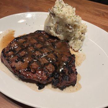 J. Alexander's - New American Near Me - Troy, Michigan