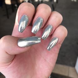 The Nail Box LV - Awesome chrome acrylics!