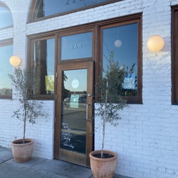 Range Life - The interior and exterior are perfect - Desserts Near Me - Livermore, California Range Life - The interior and exterior are perfect - Desserts Near Me - Livermore, California