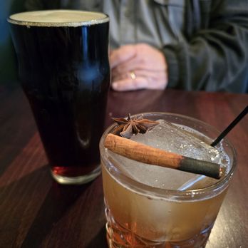 Red On Main - Winter Spiced Old Fashioned and Shotgun Wedding on draft - Bars Near Me - Madison, Indiana