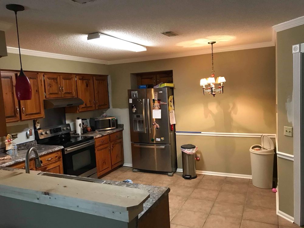 Slide of Roberts Tree Service and Home Repair